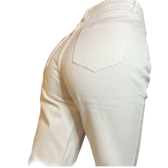 Vintage Flared cream colour size small
Nice stitching in the legs! - Picture 3 of 4